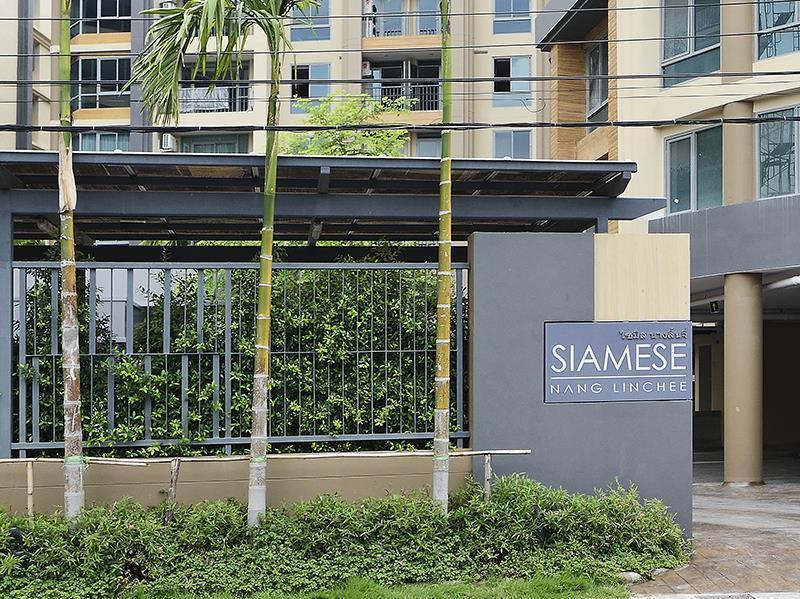 Siamese Nanglinchee Appartement Bangkok Buitenkant foto