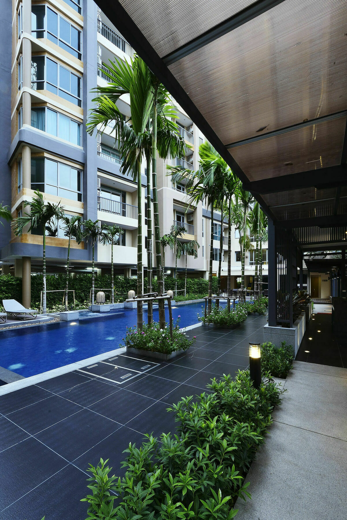 Siamese Nanglinchee Appartement Bangkok Buitenkant foto